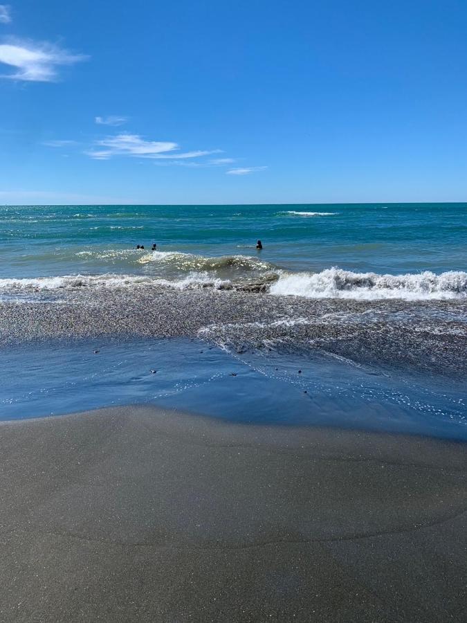 Urenui Beach Bach Eksteriør billede